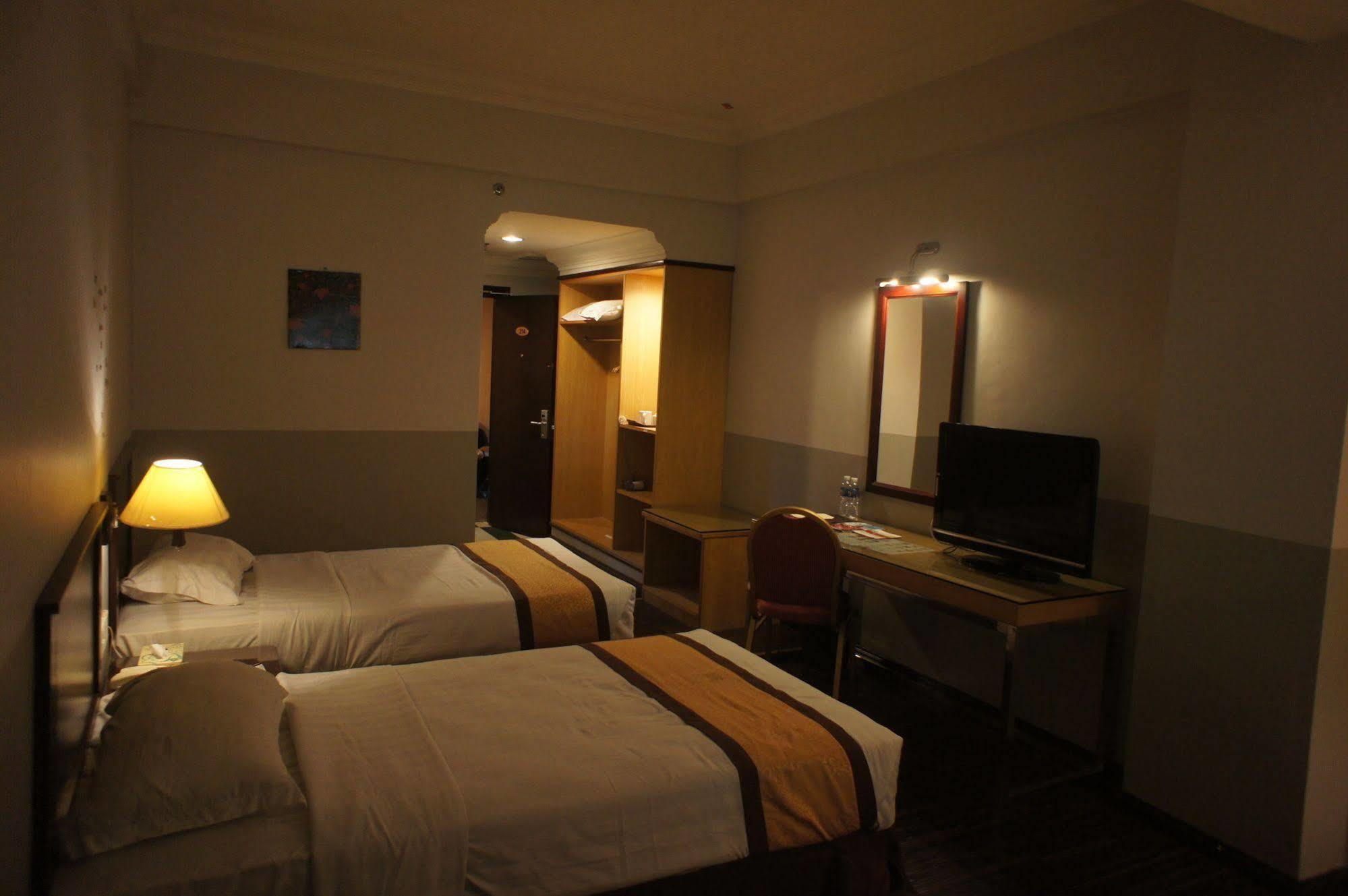 Tyng Garden Hotel SDK Exterior foto