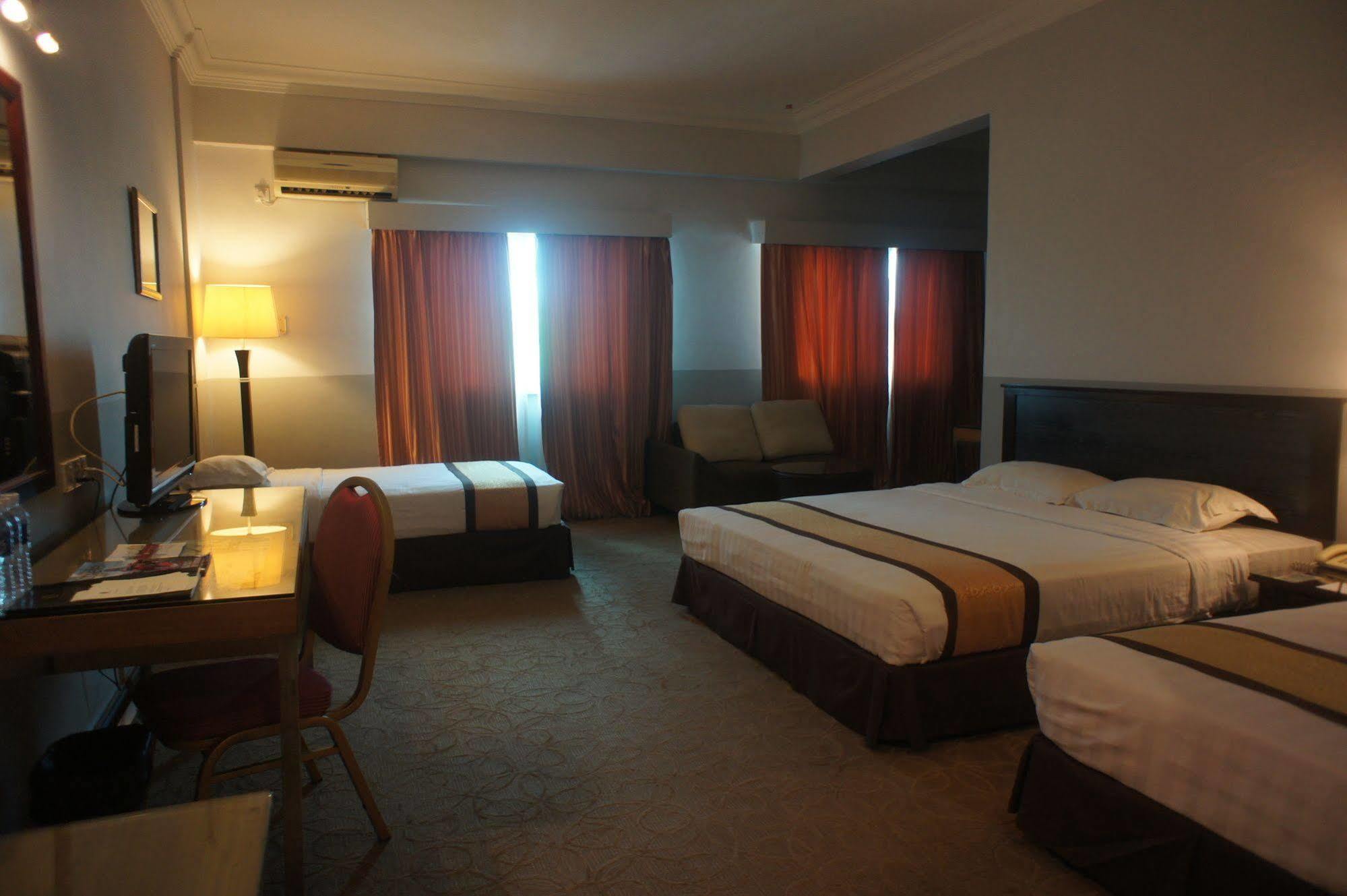 Tyng Garden Hotel SDK Exterior foto