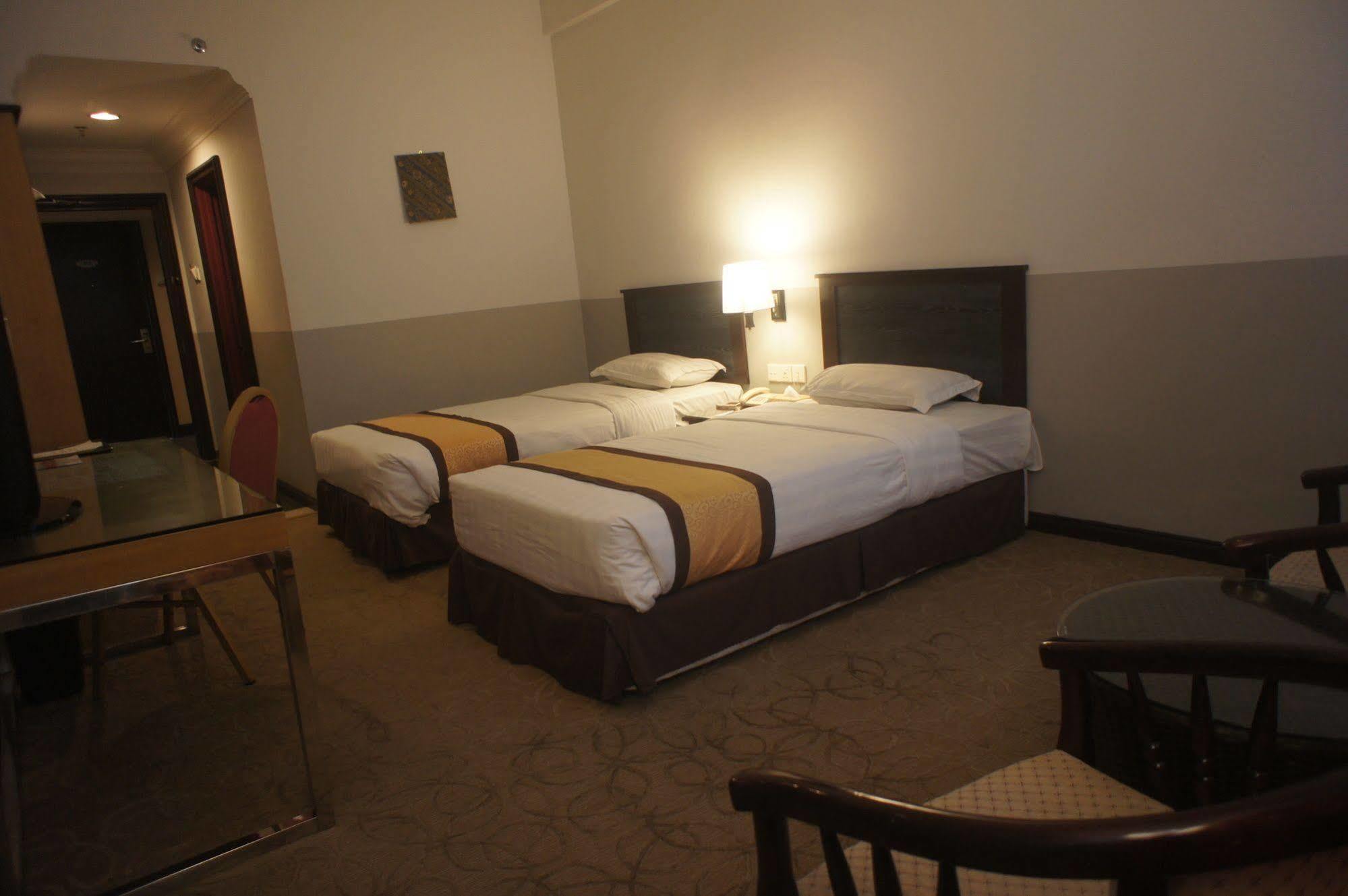 Tyng Garden Hotel SDK Exterior foto