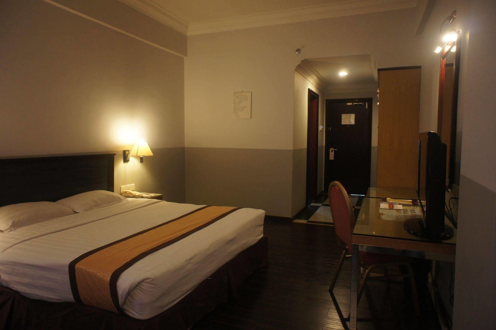 Tyng Garden Hotel SDK Exterior foto