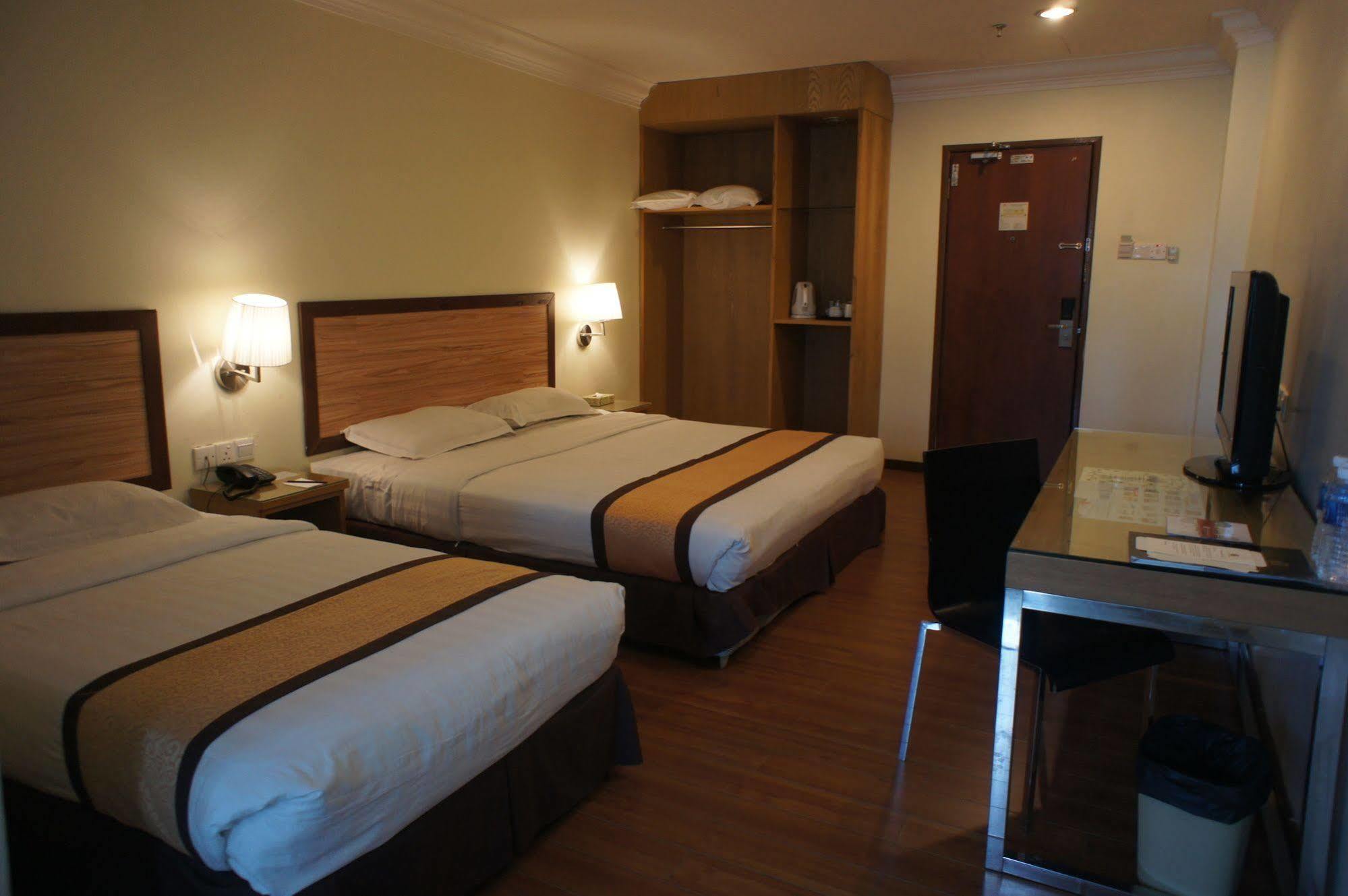 Tyng Garden Hotel SDK Exterior foto